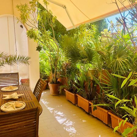 شقة Nervi Residenziale A Due Passi Dal Mare جنوة المظهر الخارجي الصورة